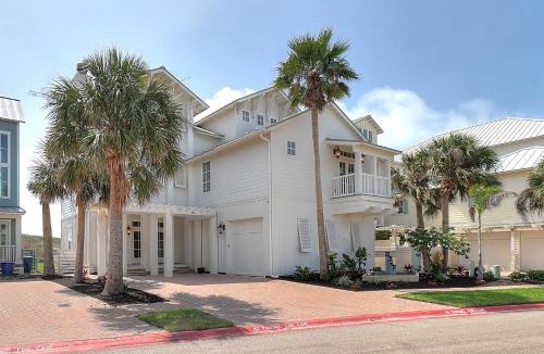 Cinnamon Shore House | Summer Place 190 SE