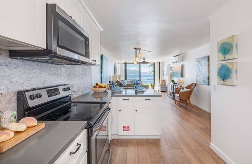 Maalaea Condo | SUMMER SALE! 2BD OceanFront Getaway w AC Pool - Lauloa 105