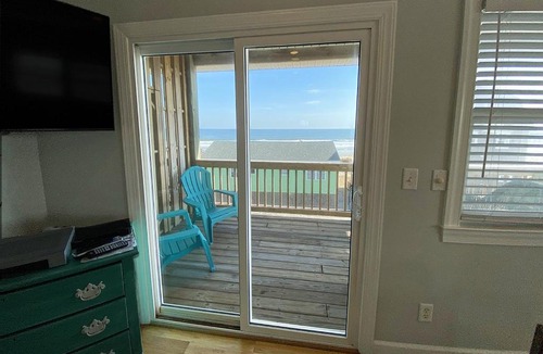 North Topsail Beach House | Summer Salt by Sea Scape Properties