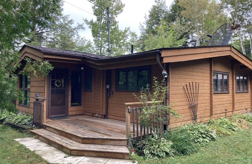 Algonquin Highlands Cottage | Summer Sanctuary - Dorset, Ontario, Canada