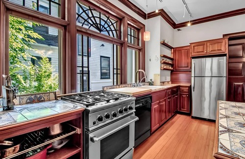 Bryant House | Summer Street Guest House
