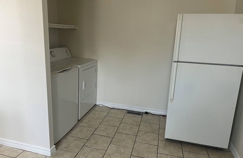 Sudbury Apartment | Summer vacation