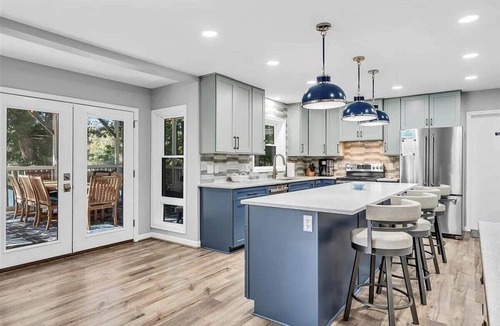 Westlake Corner House | Summer Weeks Still Available at Heron House!