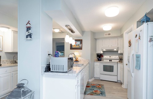 Indian Beach Condo | Summer Winds A-411, Oceanfront Corner Unit, 4 BR, 2.5 BA