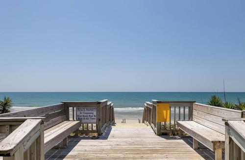 Indian Beach Condo | Summer Winds A-411, Oceanfront Corner Unit, 4 BR, 2.5 BA