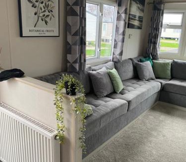 Whitley Bay House | SummerBreeze Retreat