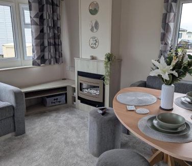 Whitley Bay House | SummerBreeze Retreat