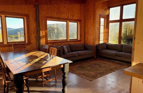 St. Arnaud House | Summerhouse Lodge, St Arnaud