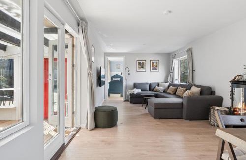Marielyst House | Summerhouse With Room For 10 Great Location