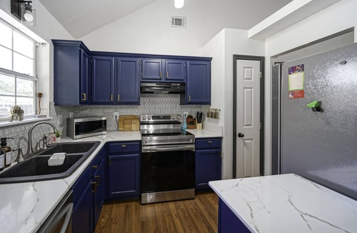 Gulfport House | Summertime Fun/King Bed/Game Room