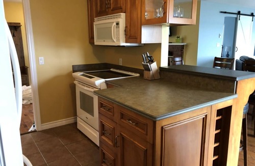 Saint Croix Cottage | Summertime get away with beautiful water views!