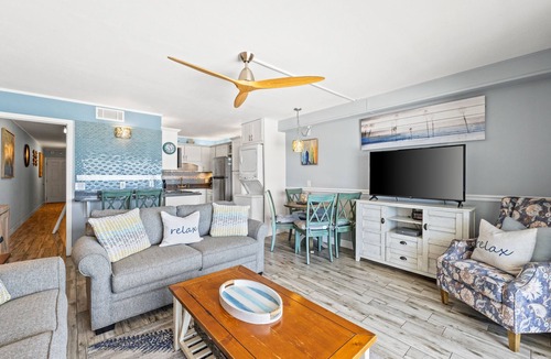 Panama City Beach Condo | Summit 1025 - Beachfront, 2 Pools, Free Activities