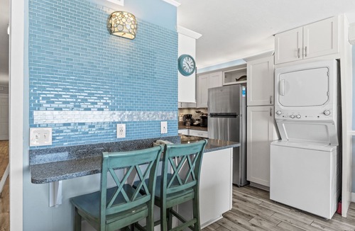 Panama City Beach Condo | Summit 1025 - Beachfront, 2 Pools, Free Activities