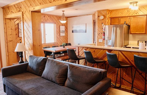 Edray Condo | Summit 204D at Snowshoe