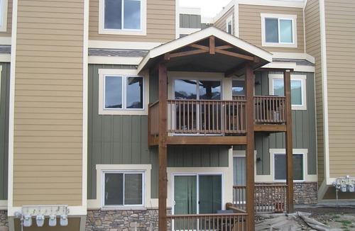 Summit Cove Condo | Summit County Gem-minutes from all the slopes! Views & amenities sure to please.