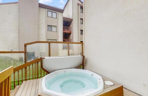 East Village at Copper Hotel | Summit House East 112