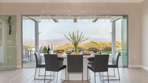 Temecula House | Summit Ranch by AvantStay