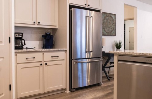 College Station House | Summit Sanctuary - 3 Bedroom Getaway