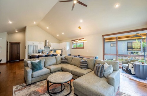 Silverthorne House | Summit Sky Ranch | Exclusive Amenities | Kid-Friendly