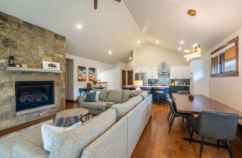 Silverthorne House | Summit Sky Ranch | Exclusive Amenities | Kid-Friendly