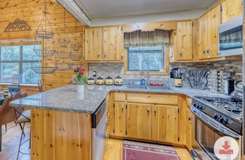 My Mountain Cabin | Summr Spl/Secluded/HotTb/Pokr/Firept/Pet/2king