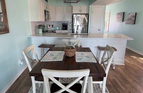 Gulf Shores House | Sun, Beach, Pool & Pickle Ball - Relax & Enjoy Gulf Shores @ Ocean's Spell