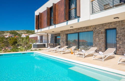 Primosten Burnji Villa | Sun Dance Luxury Villa V