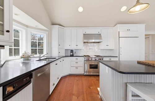 Kennebunk House | Sun-Drenched Coastal Escape on Kennebunk Beach