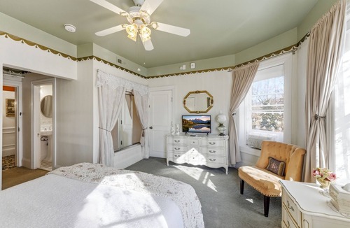 Heber Bed & Breakfast | Sun-filled 1-br in Boutique B&B (queen bed + jet spa)