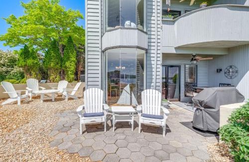 North Shore House | Sun-Filled Condo w/Smith Mountain Lake Views