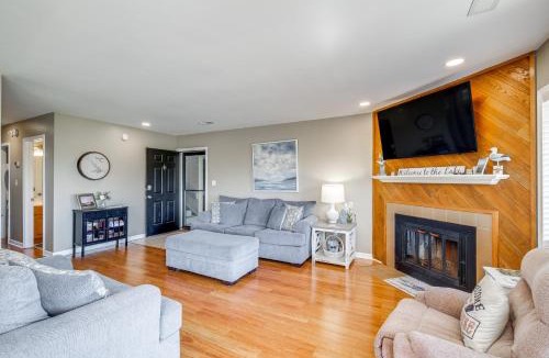 North Shore House | Sun-Filled Condo w/Smith Mountain Lake Views