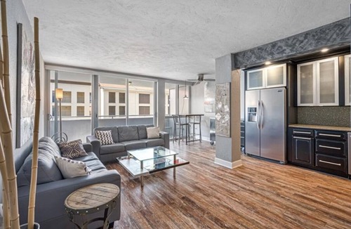 St. Petersburg Condo | Sun & Fun in an Urban Upscale Community.walk to Everything.