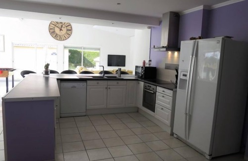 Civrac-en-Medoc House | Sun House by Interhome