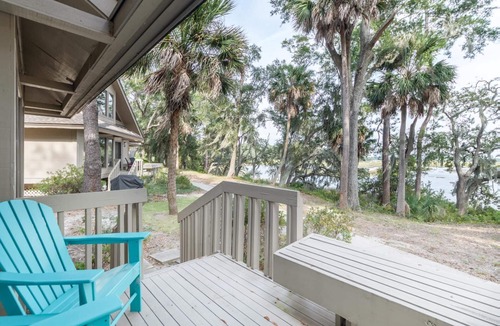 Dataw Island House | Sun-lit, newly updated Dataw Villa with creek views, and wifi