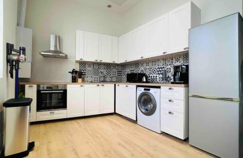 Francheville Le Bas Apartment | Sun Mezzanine