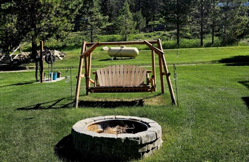 Cascade County Cabin | Sun Mountain Cabin