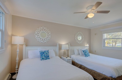 Stone Harbor Hotel | Sun 'N' Sand Motel