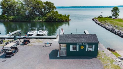 Henderson Other | Sun Outdoors Association Island