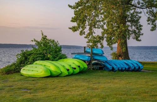 Henderson Other | Sun Outdoors Association Island