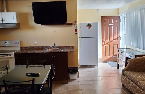 Ruthven Hotel | Sun Parlor Motel