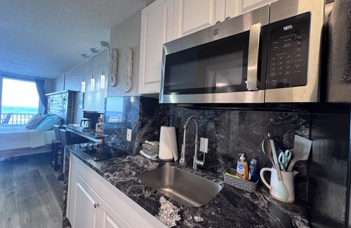 Lenox Park Condo | Sun Rise-Pool-On the Beach