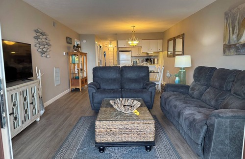 Port Clinton Condo | Sun, Sand and Sensational!