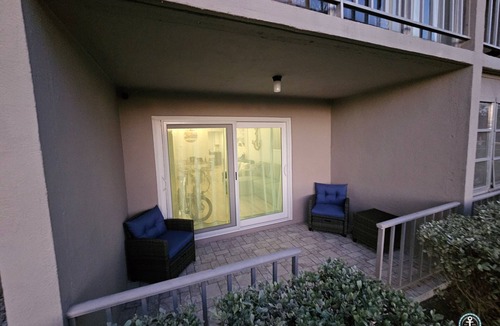 St. Petersburg Condo | Sun, Sand & Sunsets–all just minutes from your door.