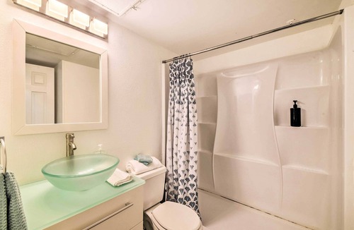 North Beach Condo | Sun-Soaked Texas Condo w/ North Beach Access!