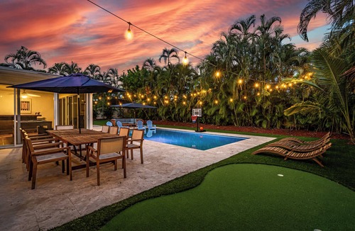 Boynton Beach House | Sun, Splash & Fun Heated Pool Retreat