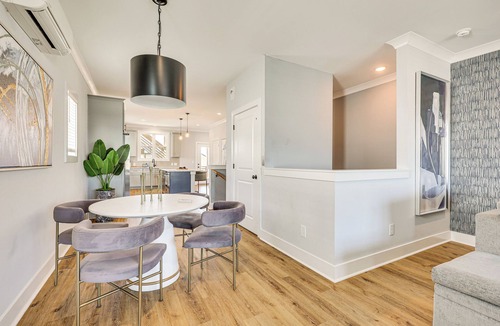 Wilmington Beach Apartment | Sun, Surf & Group Fun in Carolina Beach! Luxe Home