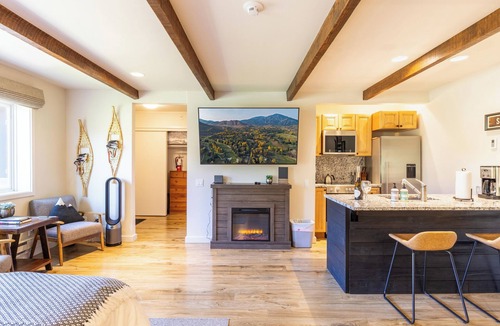 Sun Valley Condo | Sun Valley Atelier Condo | Perfect Location