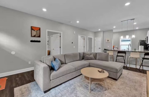 St. Joseph Apartment | Sun Valley Flats, No Steps