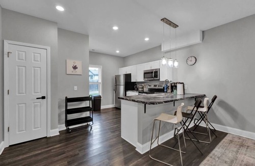 St. Joseph Apartment | Sun Valley Flats, No Steps