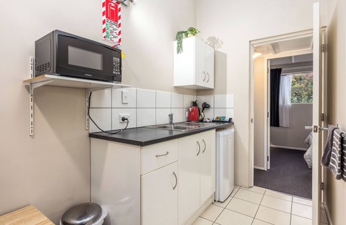 Wellsford Apartment | Sun Valley Motel - Unit 2 (2 bedrooms)